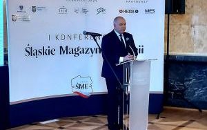 W Śląskim Urzędzie Wojewódzkim w Katowicach, odbyła się współorganizowana przez SRK S.A. konferencja dotycząca budowy pierwszej polskiej fabryki ogniw dla magazynów energii  (4)