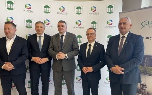 KOLEJNE POKOPALNIANE TERENY ZYSKAJĄ NOWE FUNKCJE (4)