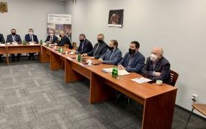 Posiedzenie wyjazdowe Parlamentarnego Zespołu ds. Energetyki oraz Transformacji Energetycznej i Górniczej w Polsce w siedzibie SRK S.A. (1)